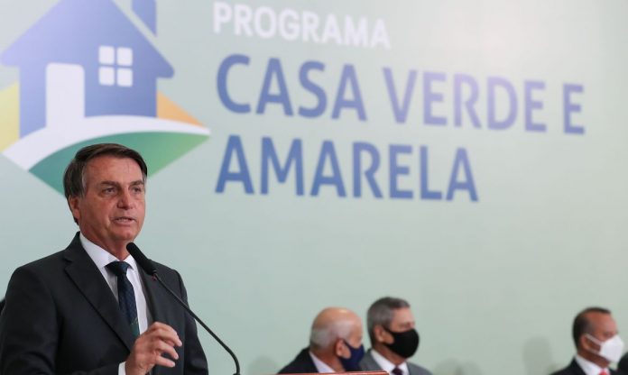 Cerimônia de lançamento do Programa Casa Verde e Amarela