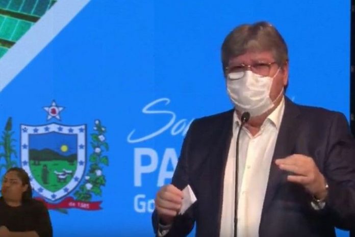 joao_azevedo_fala_sobre_a_importancia_de_mascaras